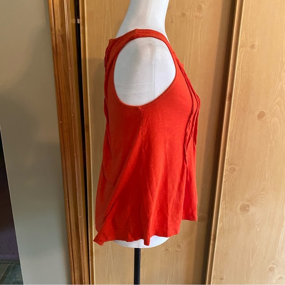 Deletta by Anthropologie • Twisted Pleats Cotton Tank in Red - Picture 9 of 10